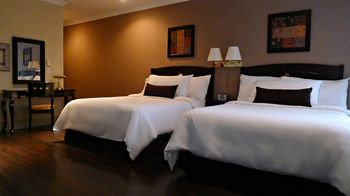 THE GRAND HOTEL & SUITES TORONTO