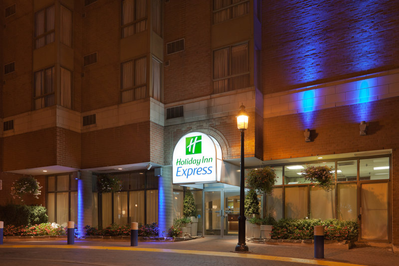 Holiday Inn Express Toronto Downtown