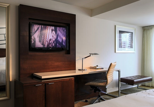 Renaissance Toronto Downtown Hotel